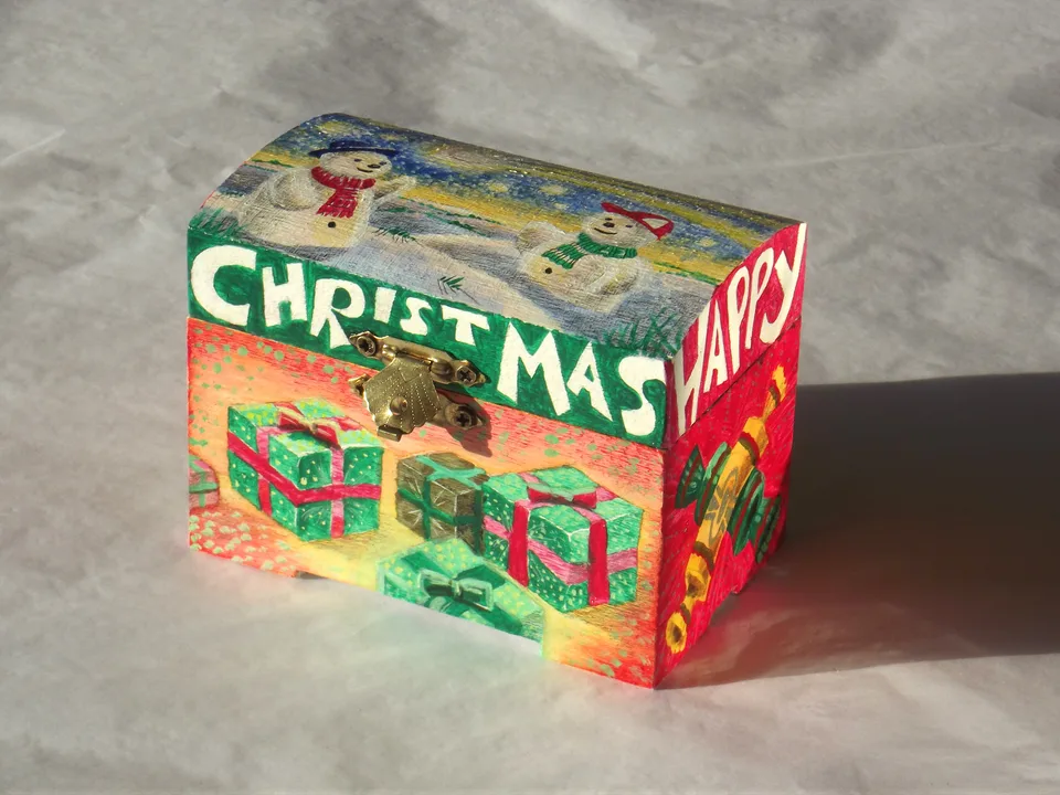 Painted Christmas Boxes by Peter Poole.